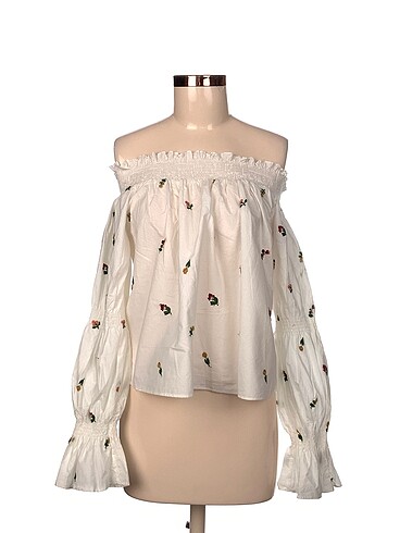Zara Bluz %70 İndirimli.