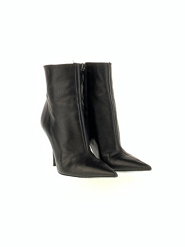 Zara Zara Bot %70 İndirimli.