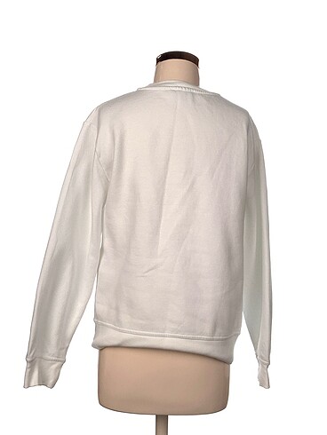 m Beden Zara Sweatshirt %70 İndirimli.