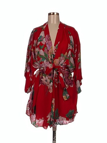 Zara Kimono %70 İndirimli.