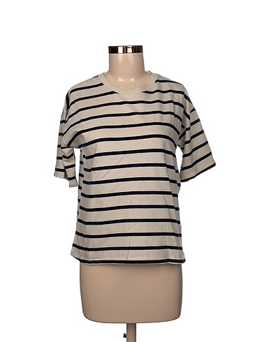 Zara Bluz %70 İndirimli.
