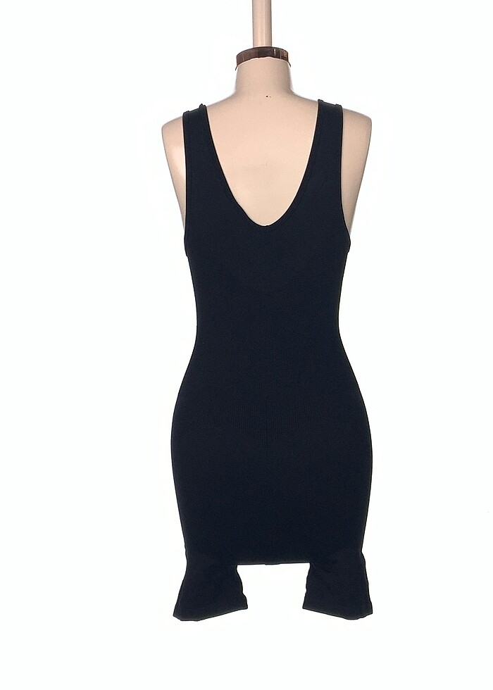 Stradivarius Kısa Tulum %70 İndirimli. - Görsel 3