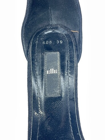 39 Beden siyah Renk Elle Klasik Ayakkabı %70 İndirimli.
