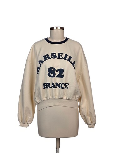 Zara Sweatshirt %70 İndirimli.