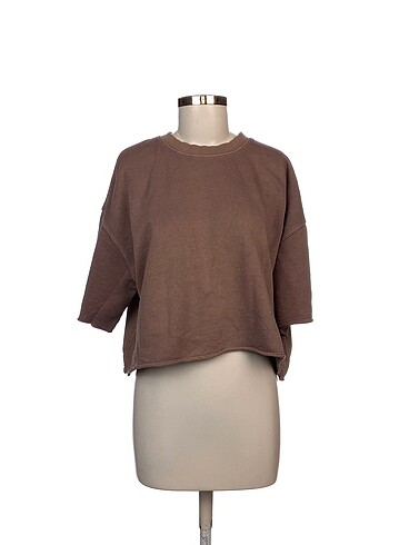 Zara T-shirt %70 İndirimli.