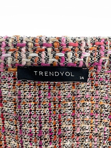 34 Beden çeşitli Renk Trendyol & Milla Blazer %70 İndirimli.