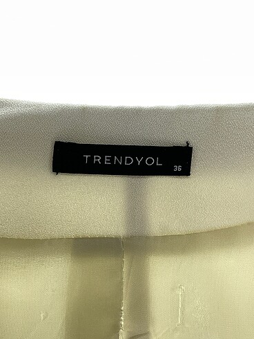 36 Beden çeşitli Renk Trendyol & Milla Blazer %70 İndirimli.