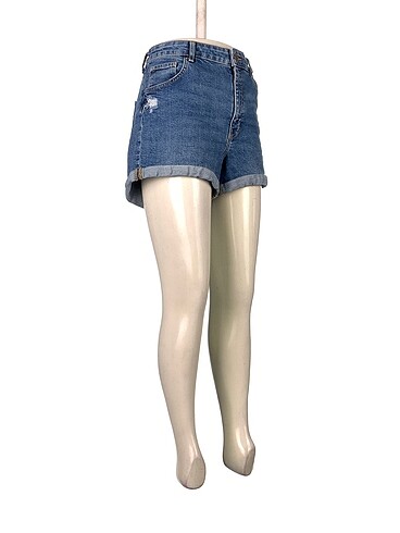 Bershka Bershka Jean / Kot Şort %70 İndirimli.