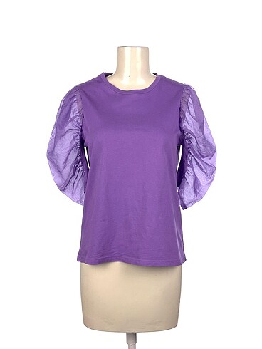 Zara Bluz %70 İndirimli.