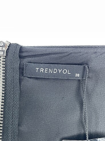 38 Beden siyah Renk Trendyol & Milla Bluz %70 İndirimli.
