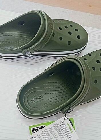 36 Beden CROCS TERLİK SANDALET YENİ SEZON 