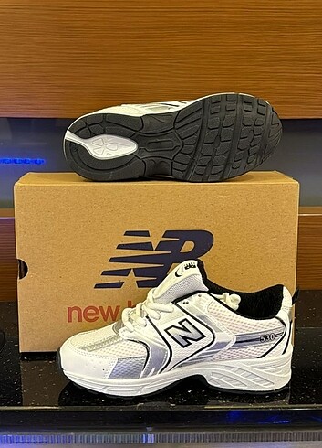 New Balance Spor ayakkabı 