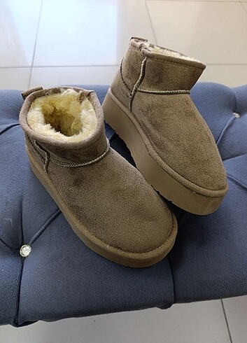 Ugg Ugg bot 