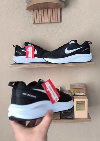 Nike Erkek Siyah Spor Ayakkabı Velcro