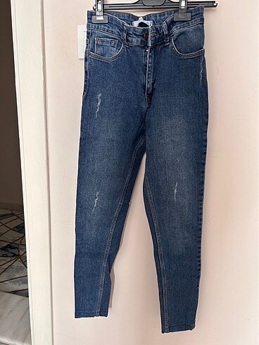 26 beden dar paça jeans