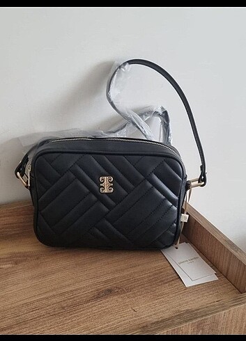  Beden siyah Renk Pierre Cardin Askılı Çanta siyah 