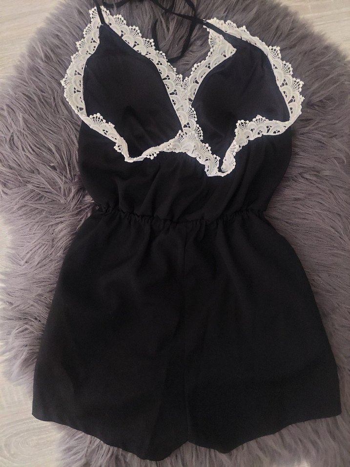 Dantel Detaylı Siyah Mini Tulum - Görsel 2