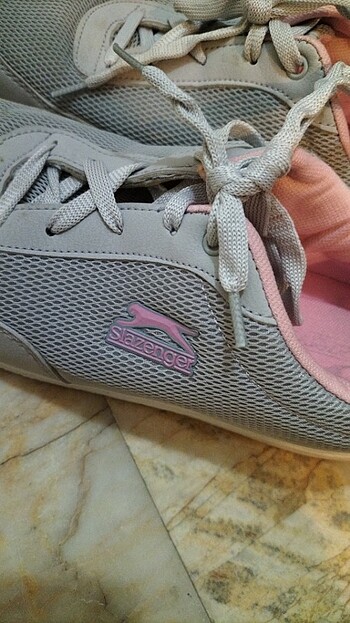 Slazenger Çok rahat spor ayakkabı