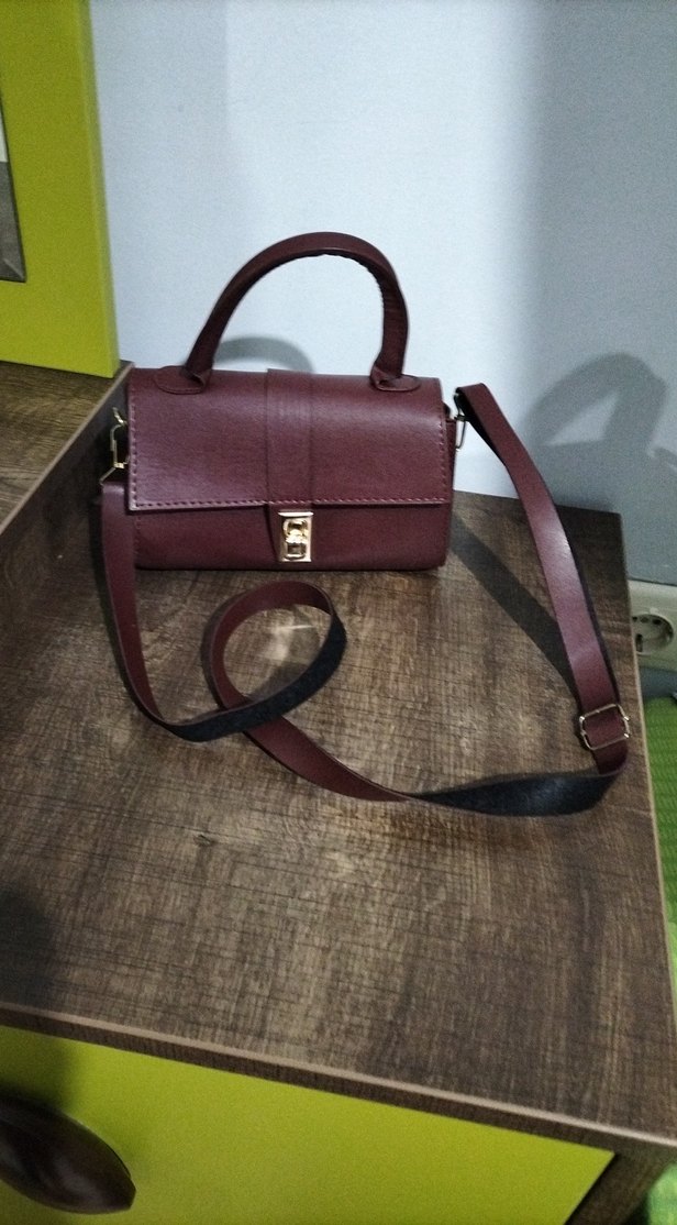 Bordo Kadın Deri Tokalı Çanta - Görsel 4