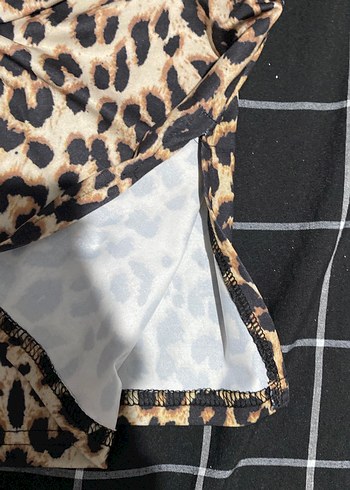 Kahverengi Leopar Desenli Kedi Kıyafeti - Görsel 3