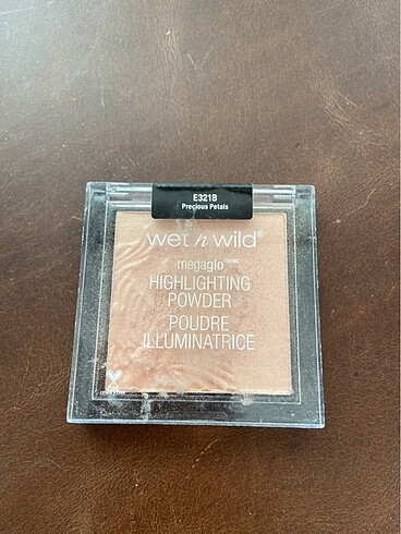 Wet n wild Wet n wild aydınlatıcı