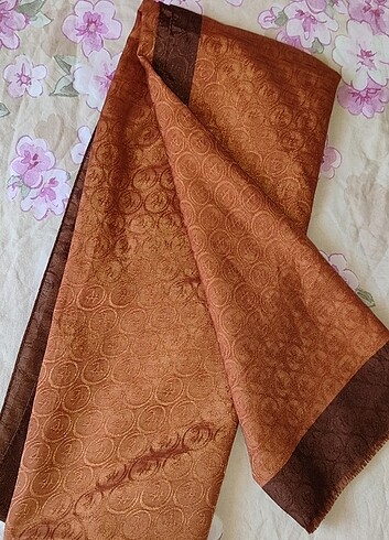 Monogram şal - Görsel 4