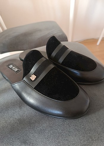 Erkek Klasik Siyah Tokalı Ev Terliği - Görsel 2