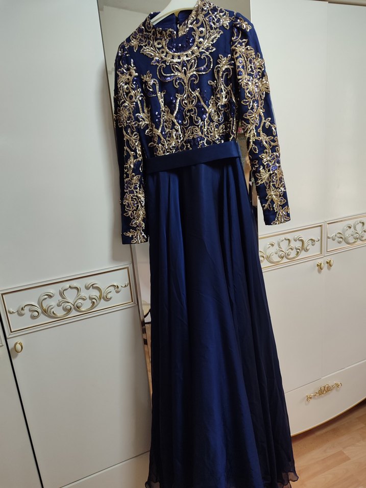 Lacivert İşlemeli Uzun Abiye Elbise - Görsel 2