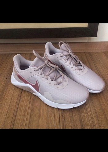 Toz pembe Nike Bağcıklı Kadın Spor Ayakkabı