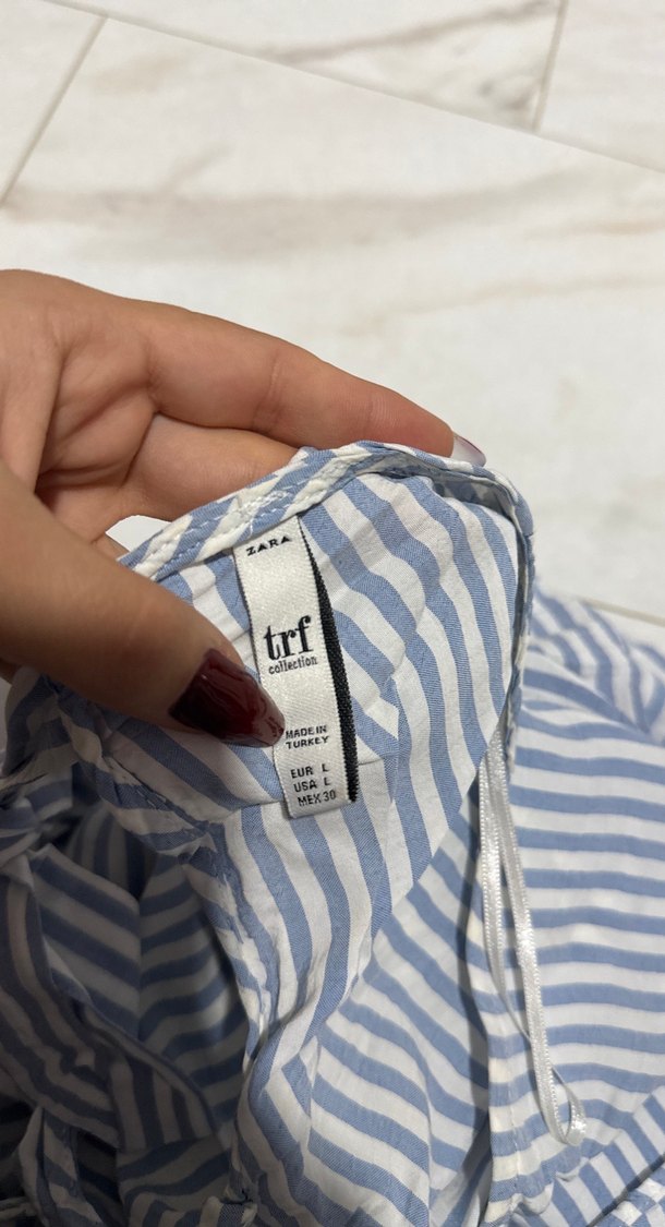 Mavi çizgili, kısa kollu, fırfırlı keten gömlek - Görsel 3