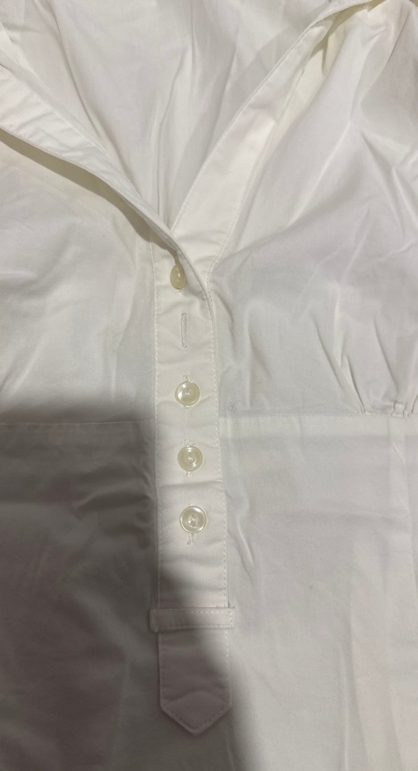 Düğmeli Kısa Kollu Keten Beyaz Bluz - Görsel 3