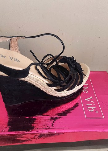 De Vip orjinal 40 numara Dolgu Topuklu Ayakkabı - Görsel 6