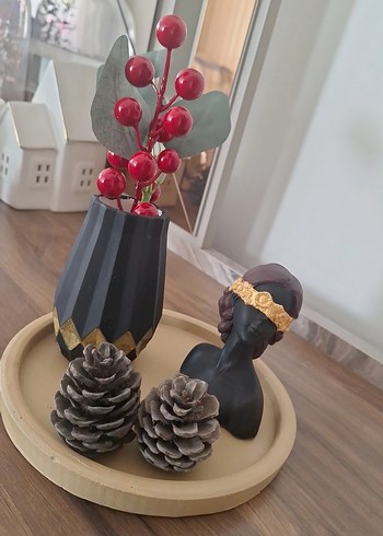 Kırmızı Kalp ve Mumluklu Figürin - Görsel 6