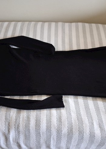 kemerli Siyah Boğazlı Kadın elbise - Görsel 3