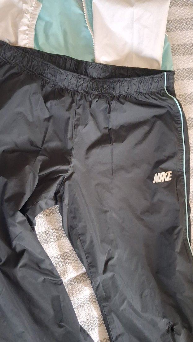 Kadın  Nike eşofman takımı - Görsel 4