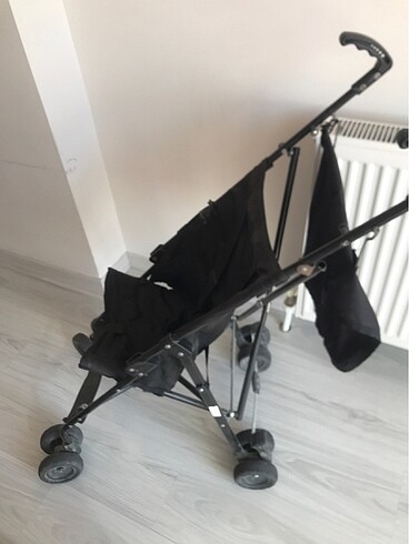 Baston bebek arabası