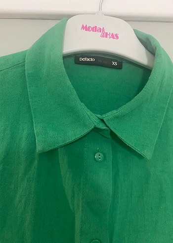 Düğmeli Kısa Kol Yeşil Keten Gömlek - Görsel 2