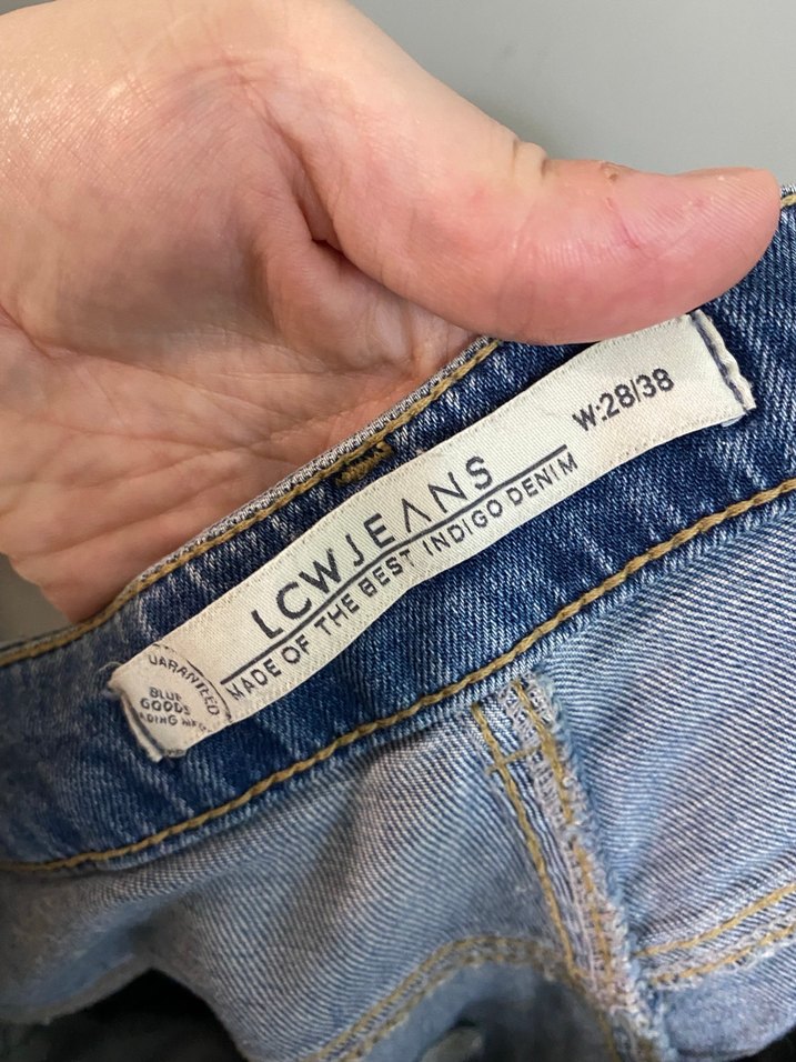 Zincir Detaylı Çizgili Mavi Kadın Kot Pantolon - Görsel 5