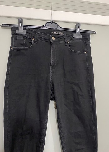 Siyah Dar Kesim Kadın Kot Pantolon - Görsel 2