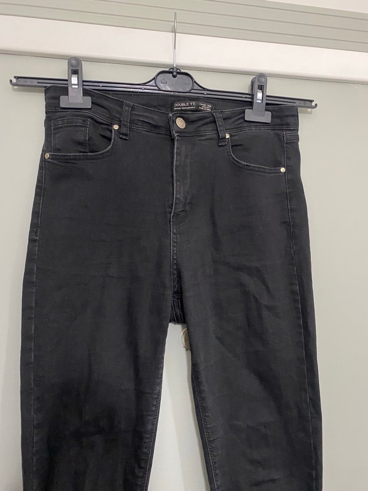 Siyah Dar Kesim Kadın Kot Pantolon - Görsel 2