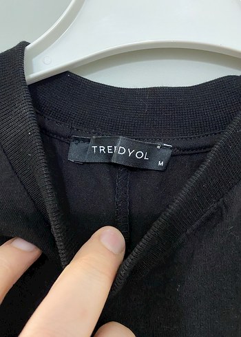 Kadın Siyah Baskılı Salaş Tişört - Görsel 2