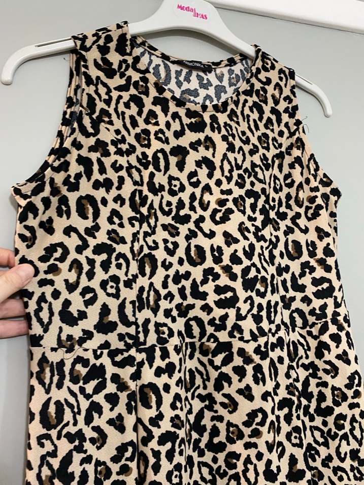 Kolsuz Leopar Desenli Uzun Elbise - Görsel 3