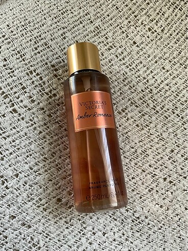 Victoria?s Secret Amber Romance