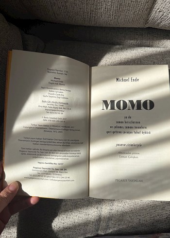 Beden Michael Ende - Momo Roman