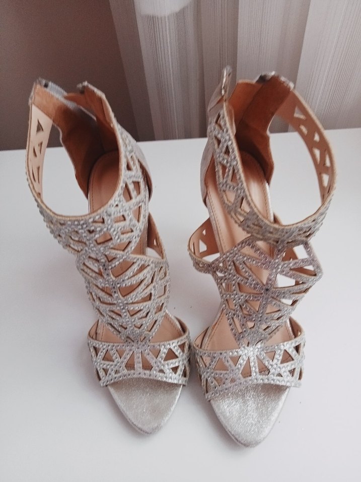 Bej Süet Yılan Desenli Topuklu Kadın Ayakkabı - Görsel 2