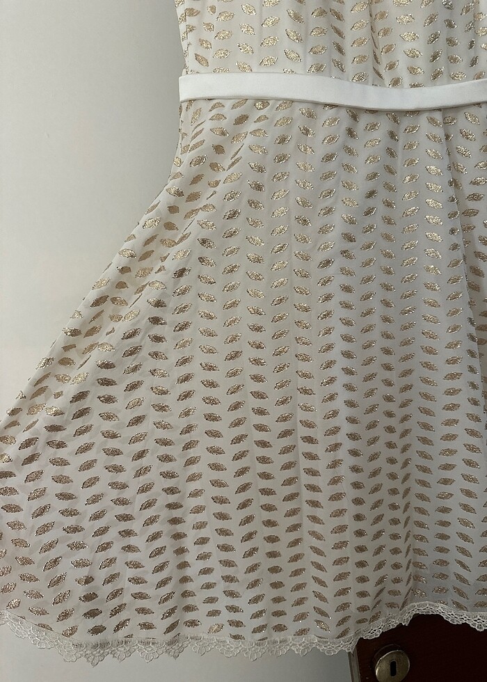 Beyaz söz elbisesi - Görsel 2