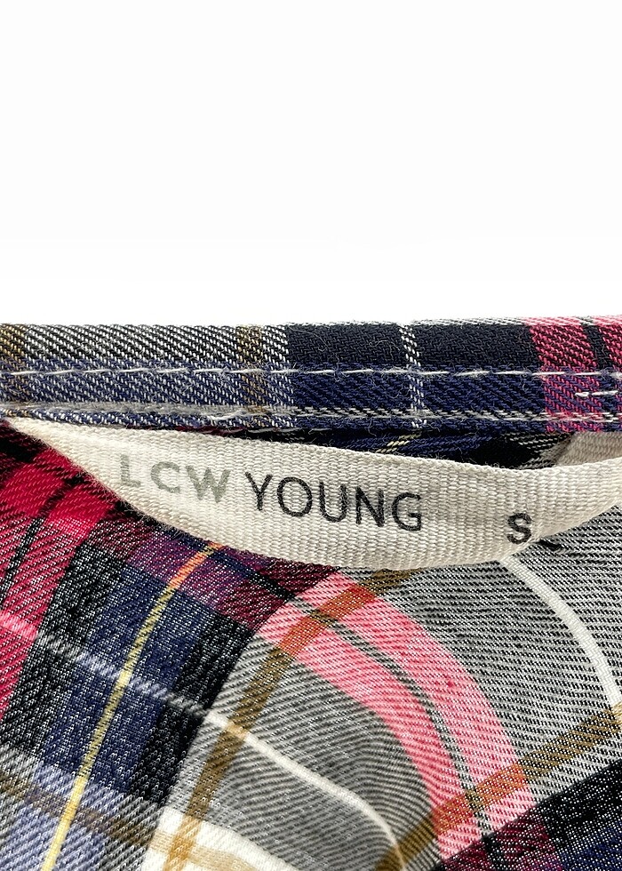 LC Waikiki Gömlek %70 İndirimli. - Görsel 4