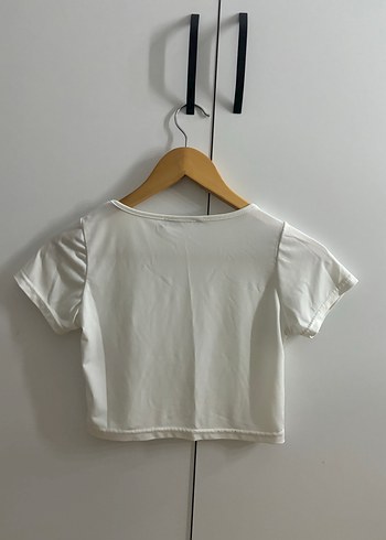 Beyaz Kısa Kollu Crop Top - Görsel 4