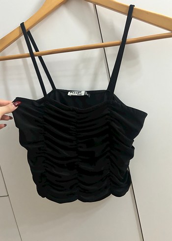 Kadın Siyah Büzgülü Askılı Mini Büstiyer - Görsel 4