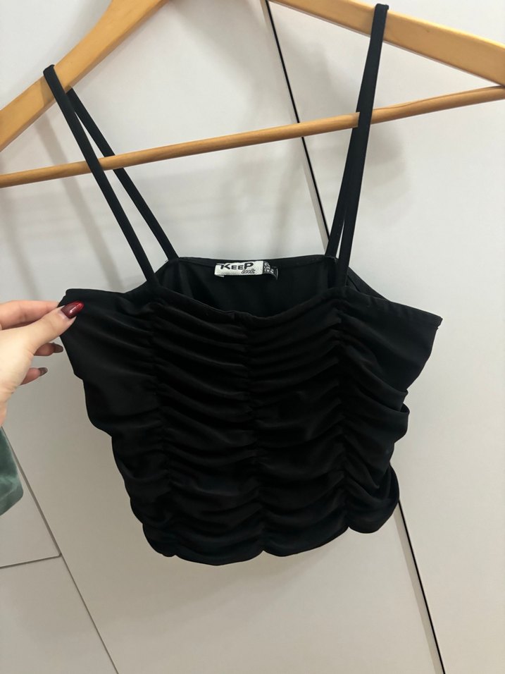 Kadın Siyah Büzgülü Askılı Mini Büstiyer - Görsel 3